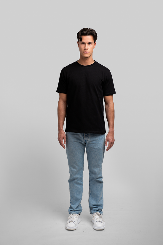 Classic Fit T-shirt in Black