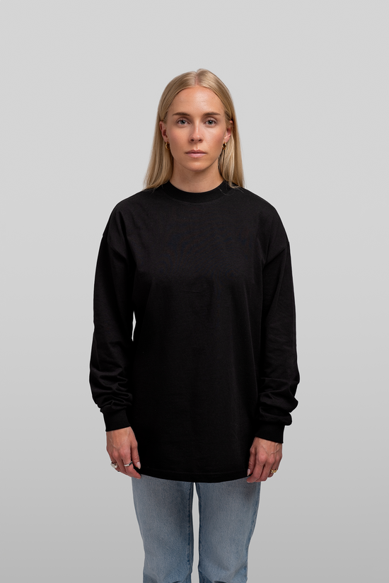 Long-sleeve T-shirt in Black